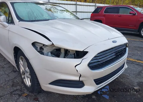 2013 Ford Fusion Se z USA, uszkodzony, nr VIN 3FA6P0H74DR141317